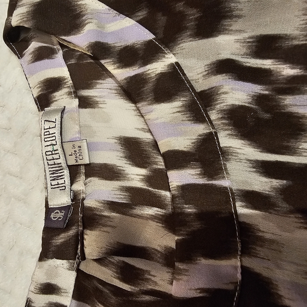 Leopard Print Women's Top - Picture 3 of 4